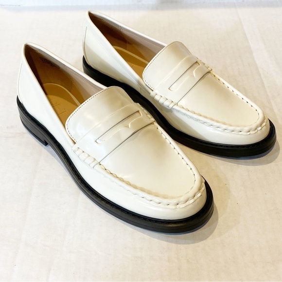 LOFT Penny Loafer Creme - Picture 5 of 12